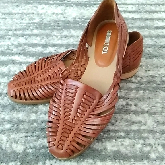 Sugar foot Shoes - Sugar Foot Women’s Tan Leather Woven Moccasin Huarache Sandal Loafer 8 Wide VTG